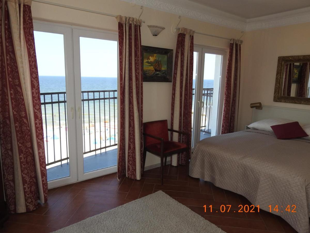 ニエホジェ Baltyk Nad Morzem-Przy Plazy Bed & Breakfast エクステリア 写真