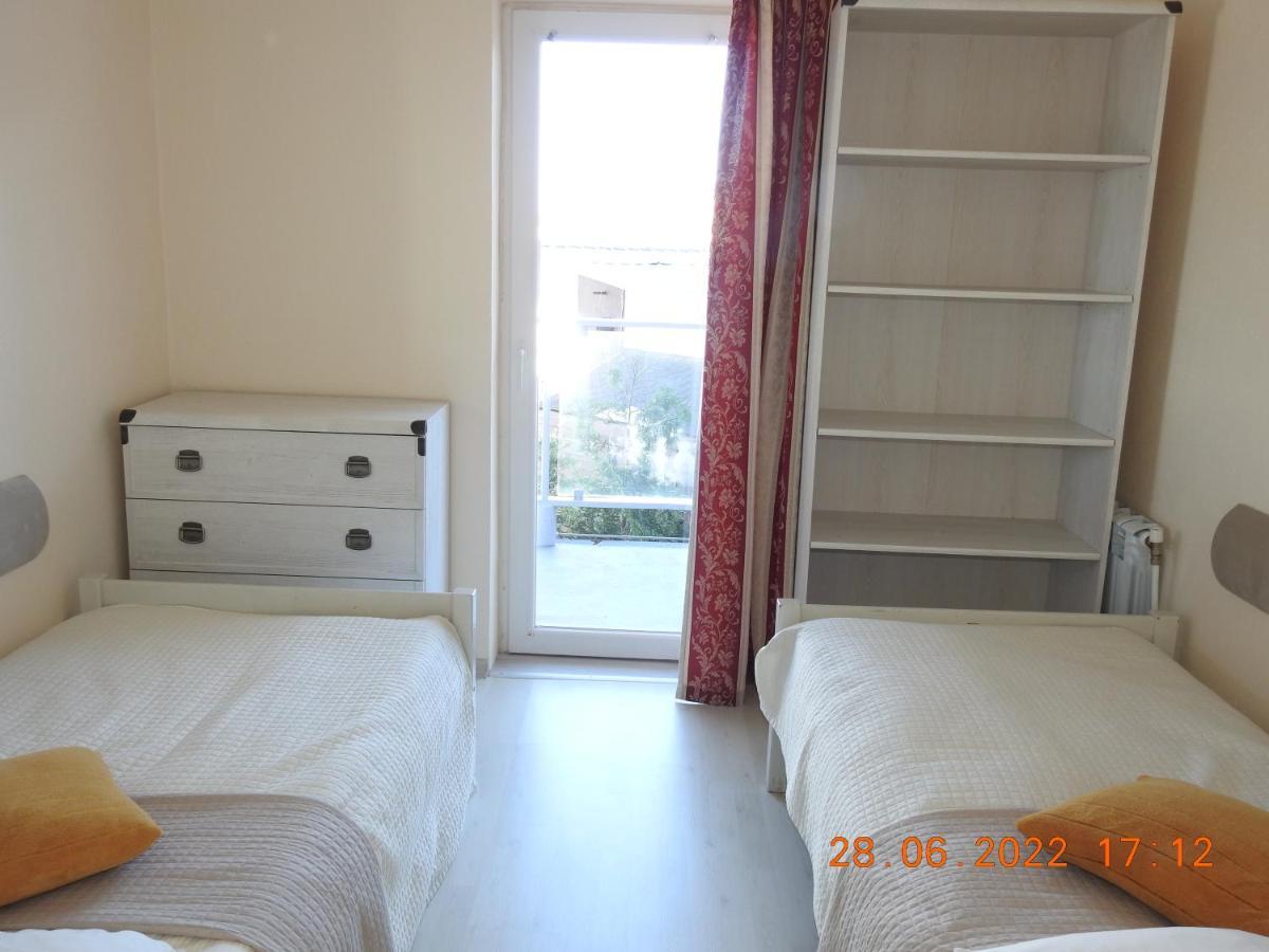 ニエホジェ Baltyk Nad Morzem-Przy Plazy Bed & Breakfast エクステリア 写真