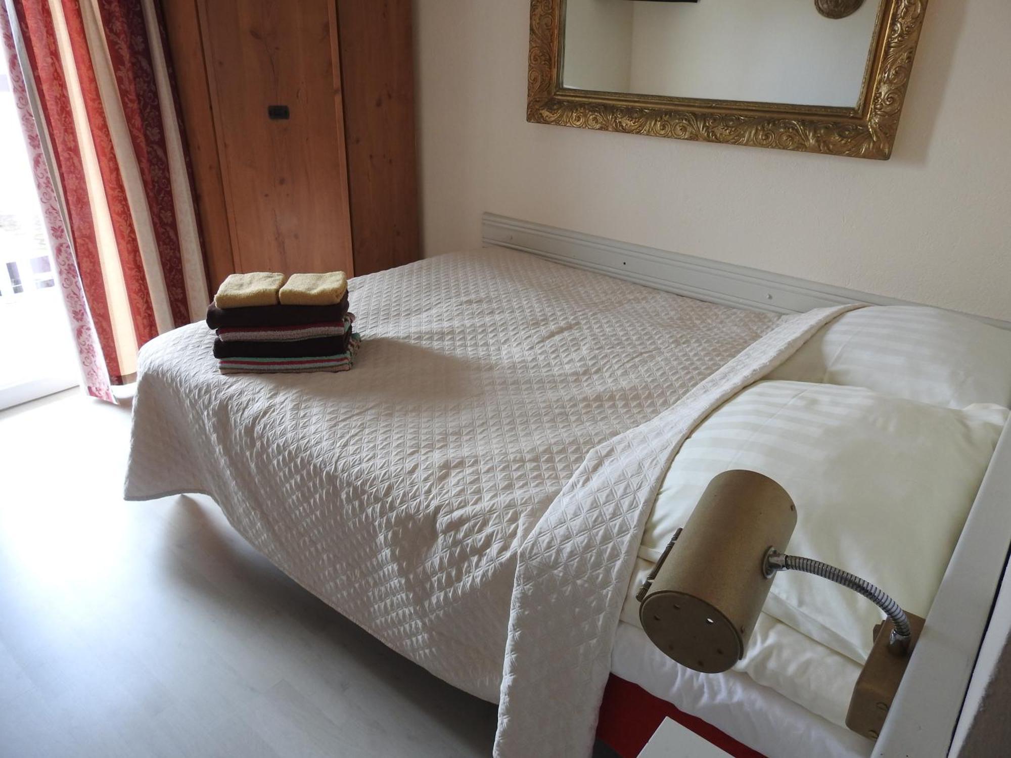 ニエホジェ Baltyk Nad Morzem-Przy Plazy Bed & Breakfast エクステリア 写真