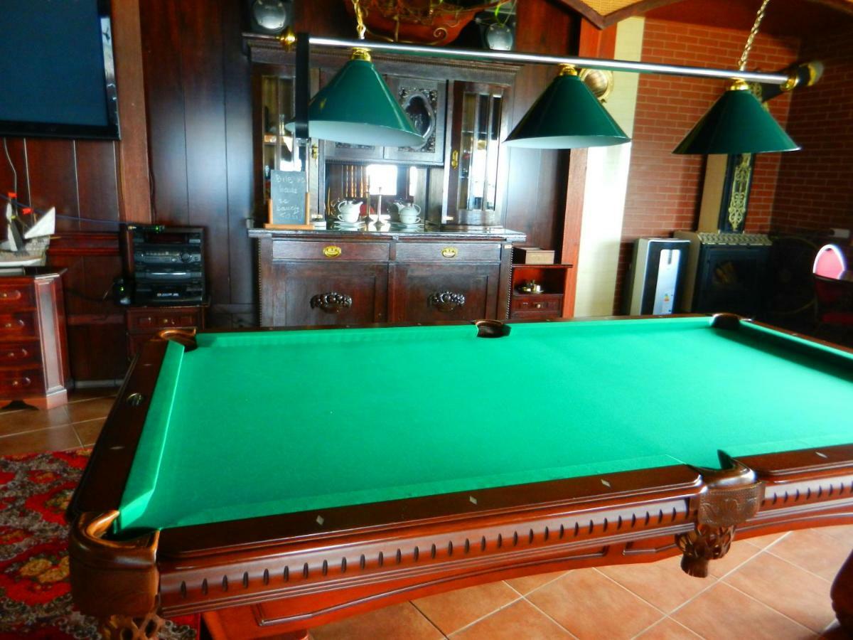 ニエホジェ Baltyk Nad Morzem-Przy Plazy Bed & Breakfast エクステリア 写真